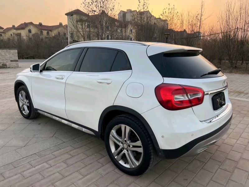 廊坊15年奔驰GLA4