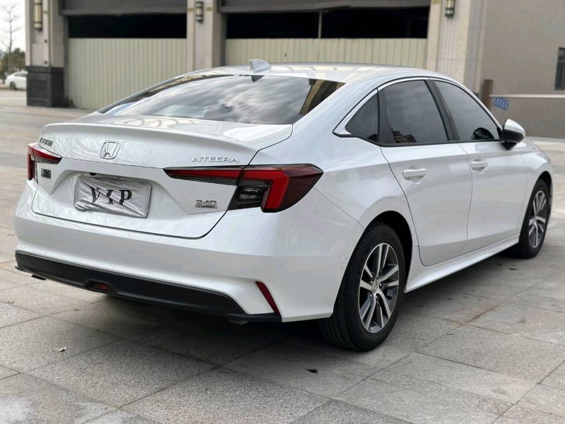 广州22年本田型格8