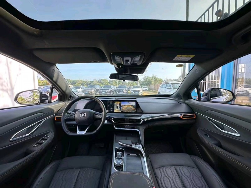 汕头21年长安汽车UNI-T5