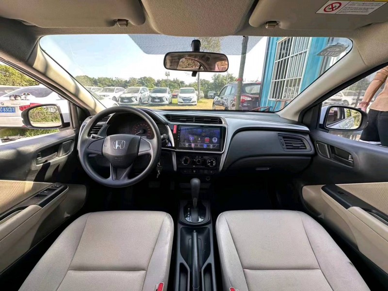 汕头17年本田锋范5