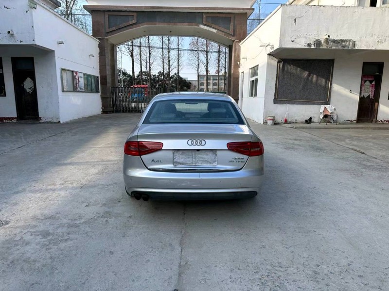 徐州13年奥迪A4L9