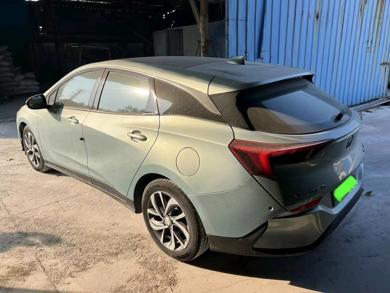 临沂22年别克微蓝8