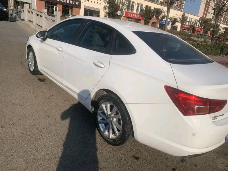 临沂17年别克威朗7