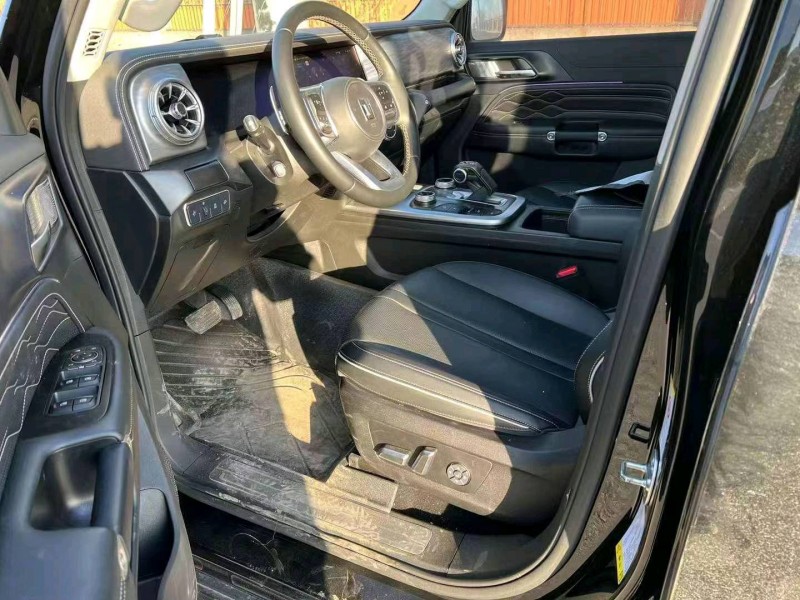 邯郸22年长城汽车坦克3005