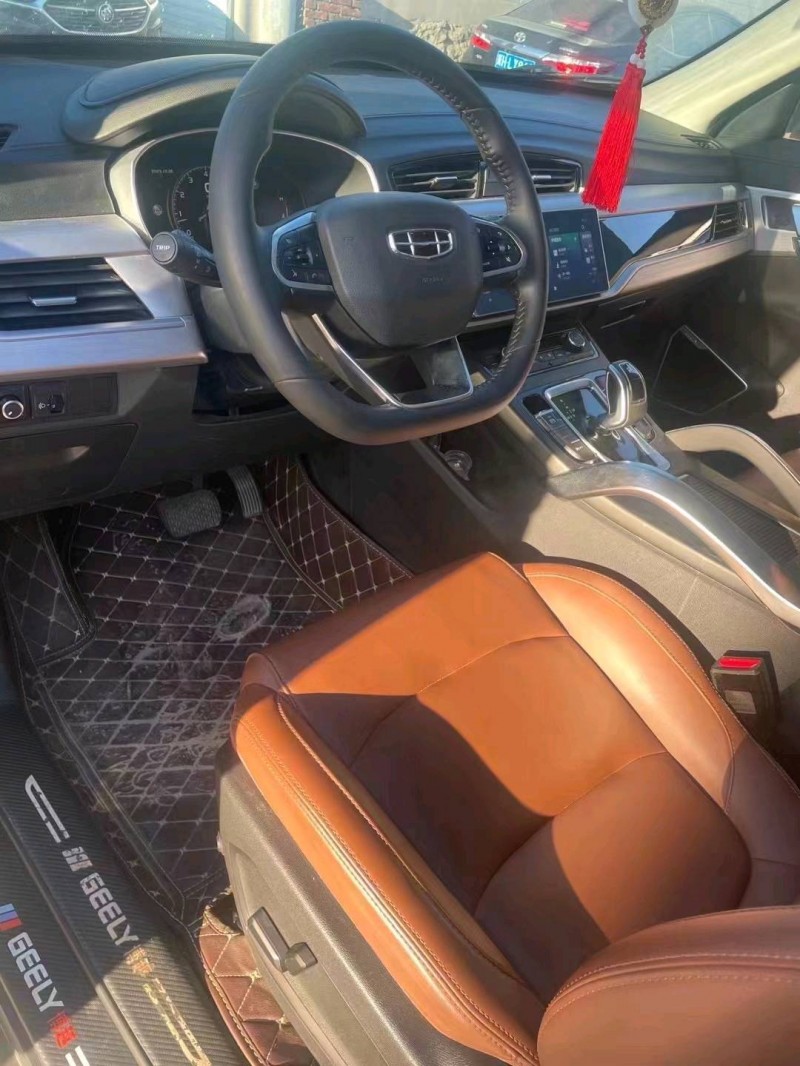 邯郸21年吉利博越5