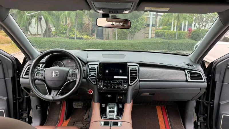 汕头22年本田URV5