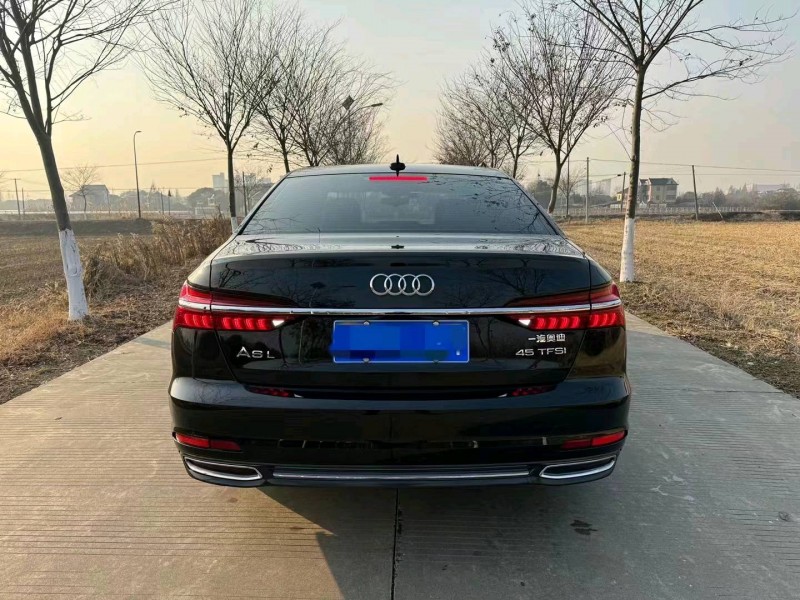嘉兴22年奥迪A6L9
