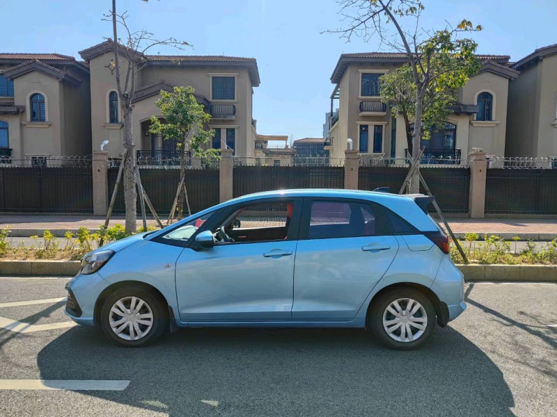 汕头21年本田飞度6