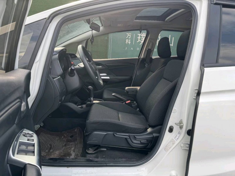 深圳17年本田飞度3