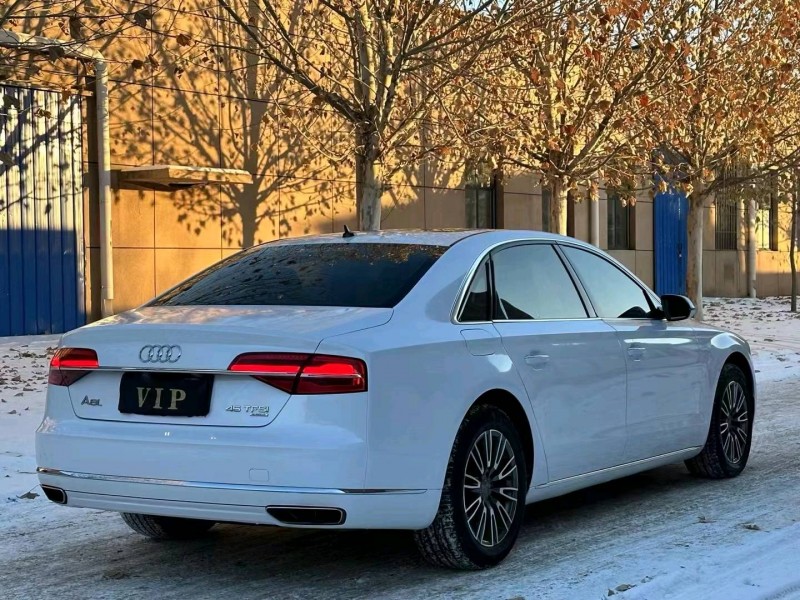 唐山15年奧迪A8L9