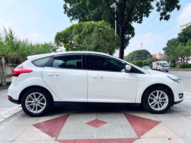 东莞18年福特福克斯8