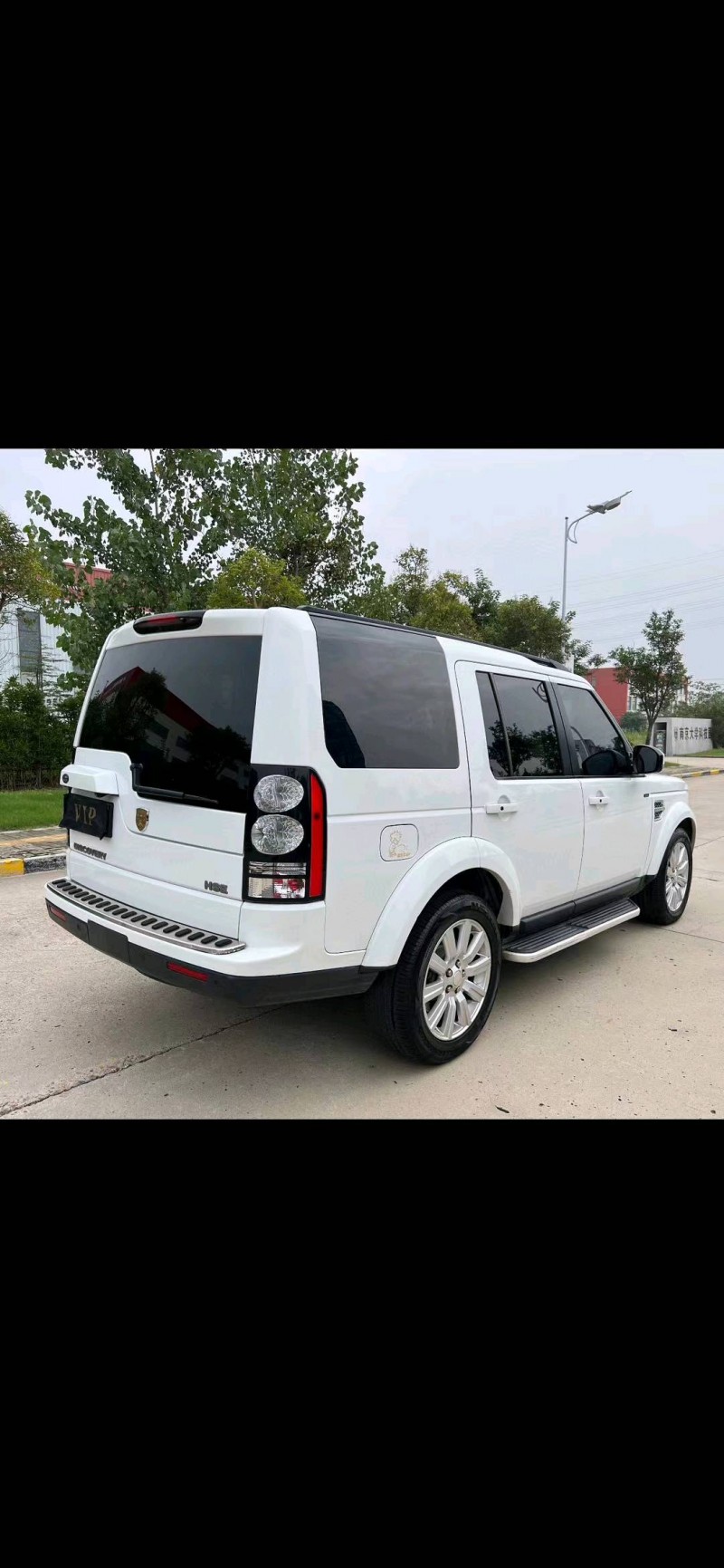 盐城15年路虎发现8