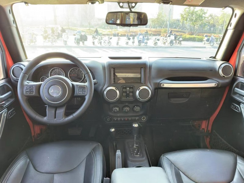 东莞15年Jeep牧马人4