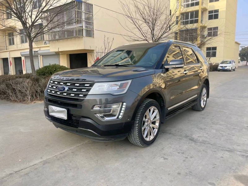 徐州15年福特探险者2