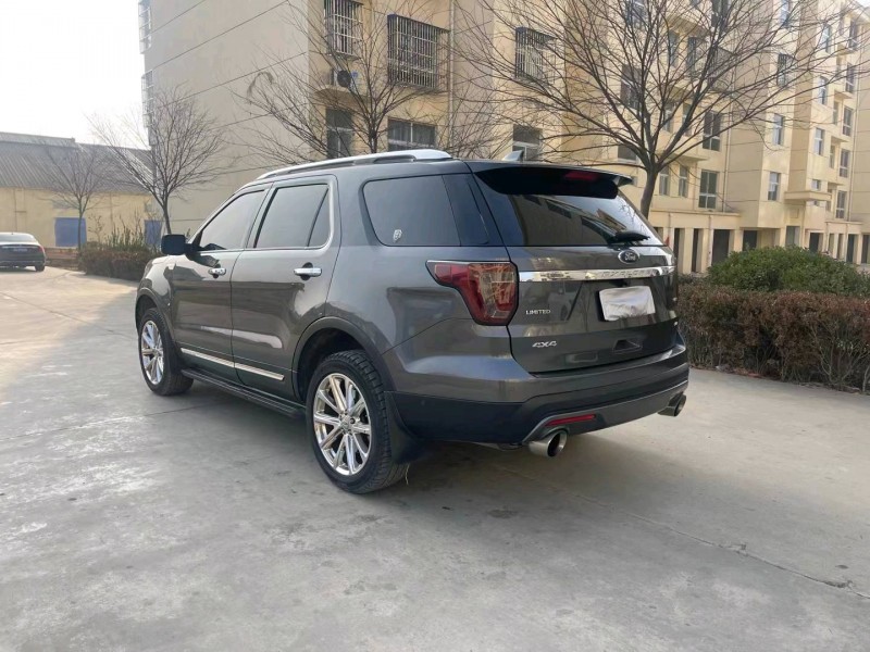 徐州15年福特探险者5