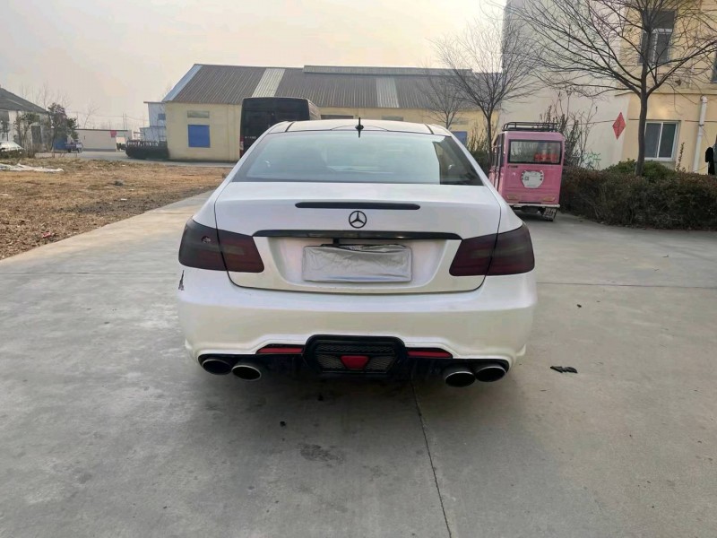 徐州13年奔驰E9