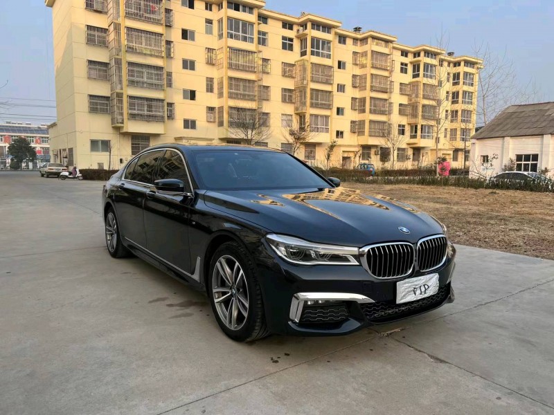 徐州19年宝马7系3