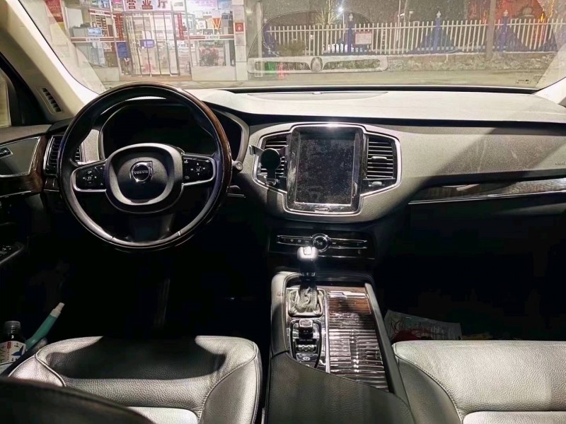 东营16年沃尔沃XC906
