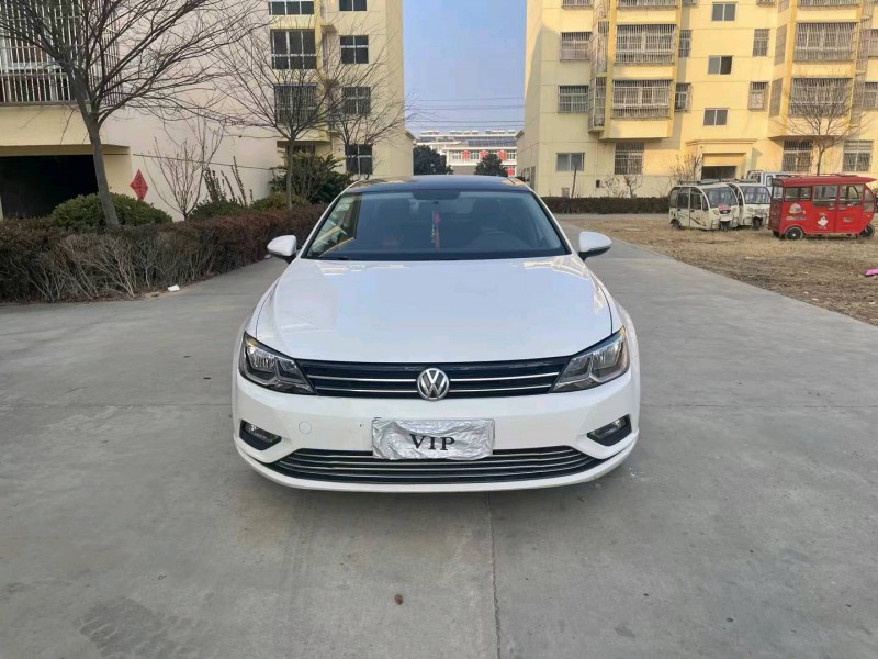 徐州16年大众凌渡1