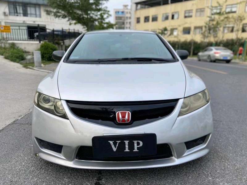 广州07年本田思域1