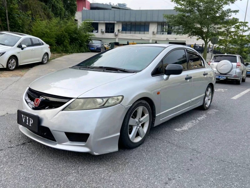 广州07年本田思域2