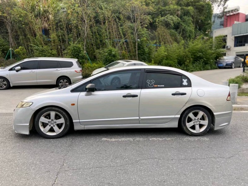 广州07年本田思域5