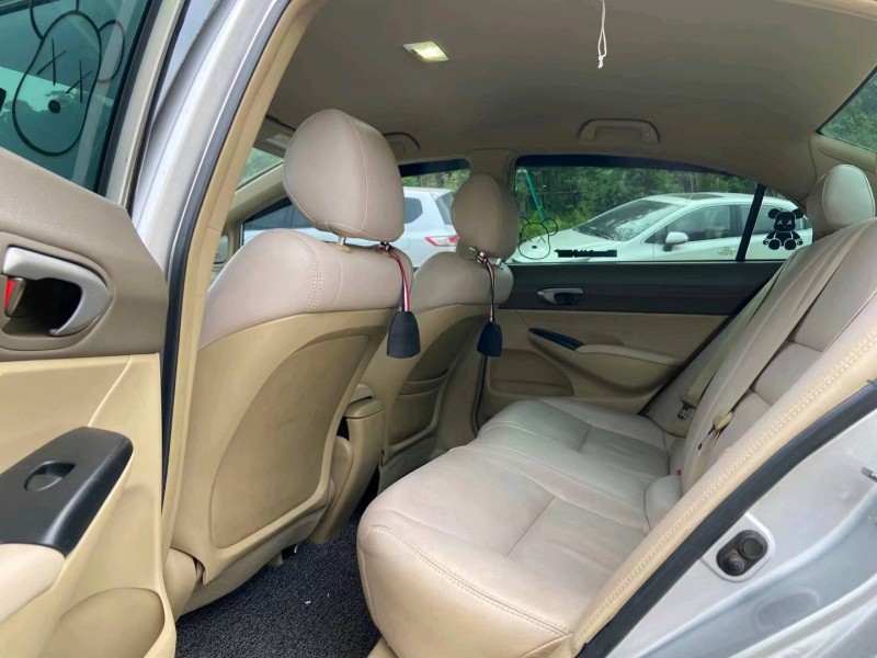 广州07年本田思域7