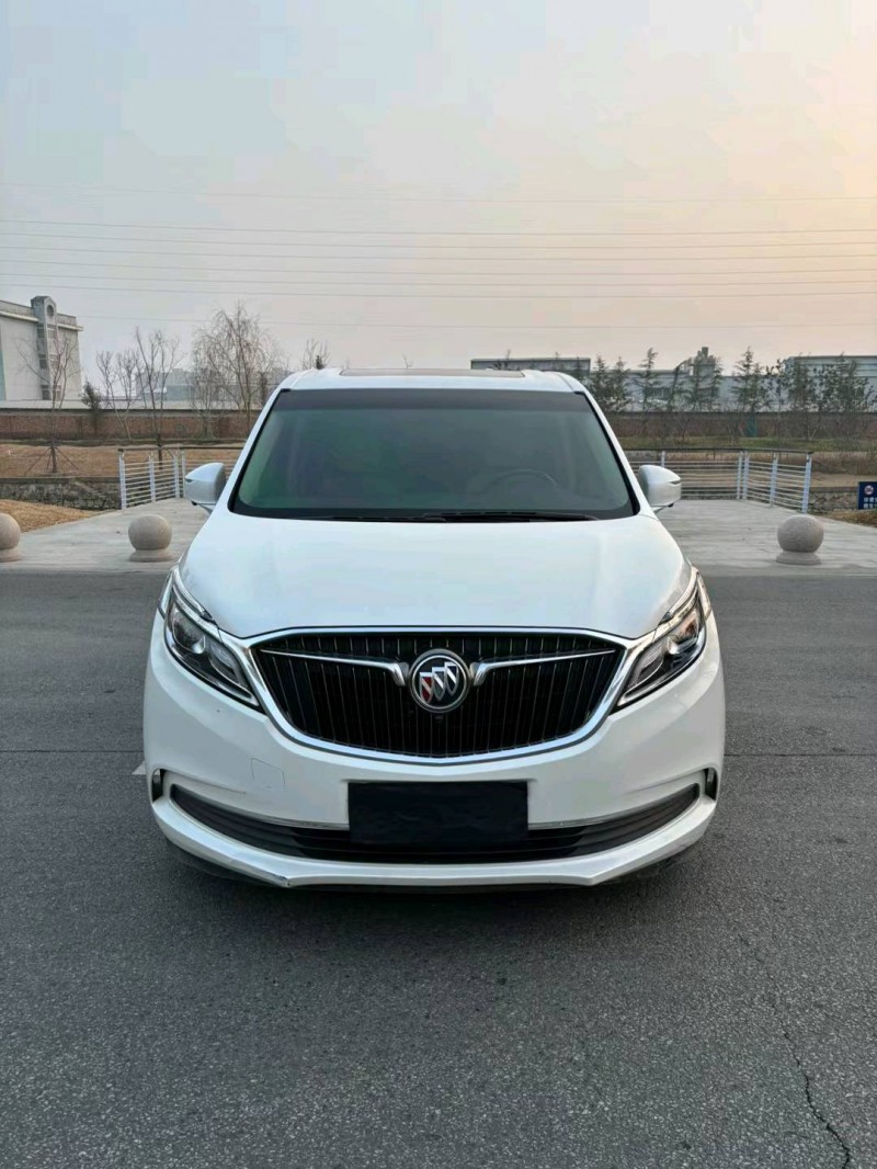 宿迁19年别克GL81