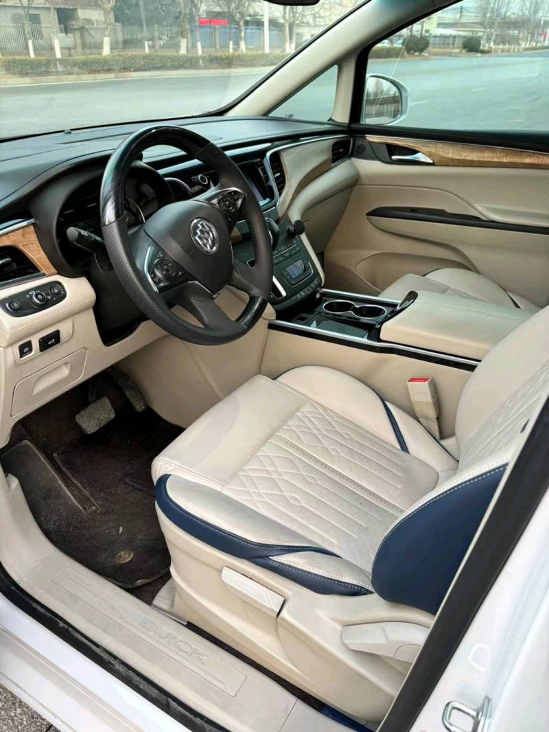 宿迁19年别克GL86