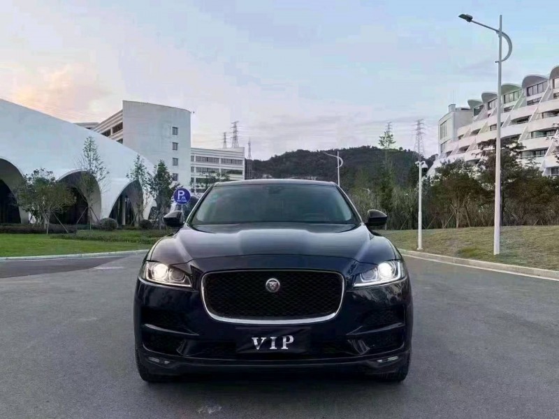 嘉兴17年捷豹F-PACE1