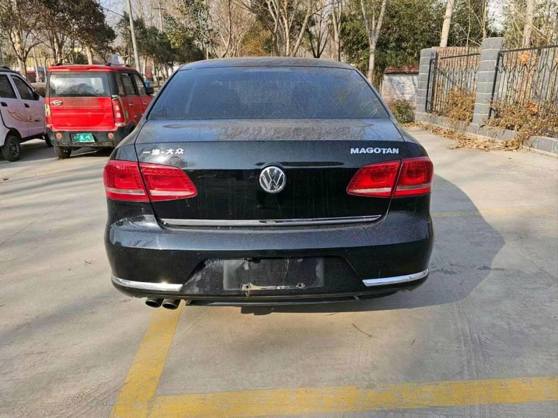 东营16年大众迈腾8