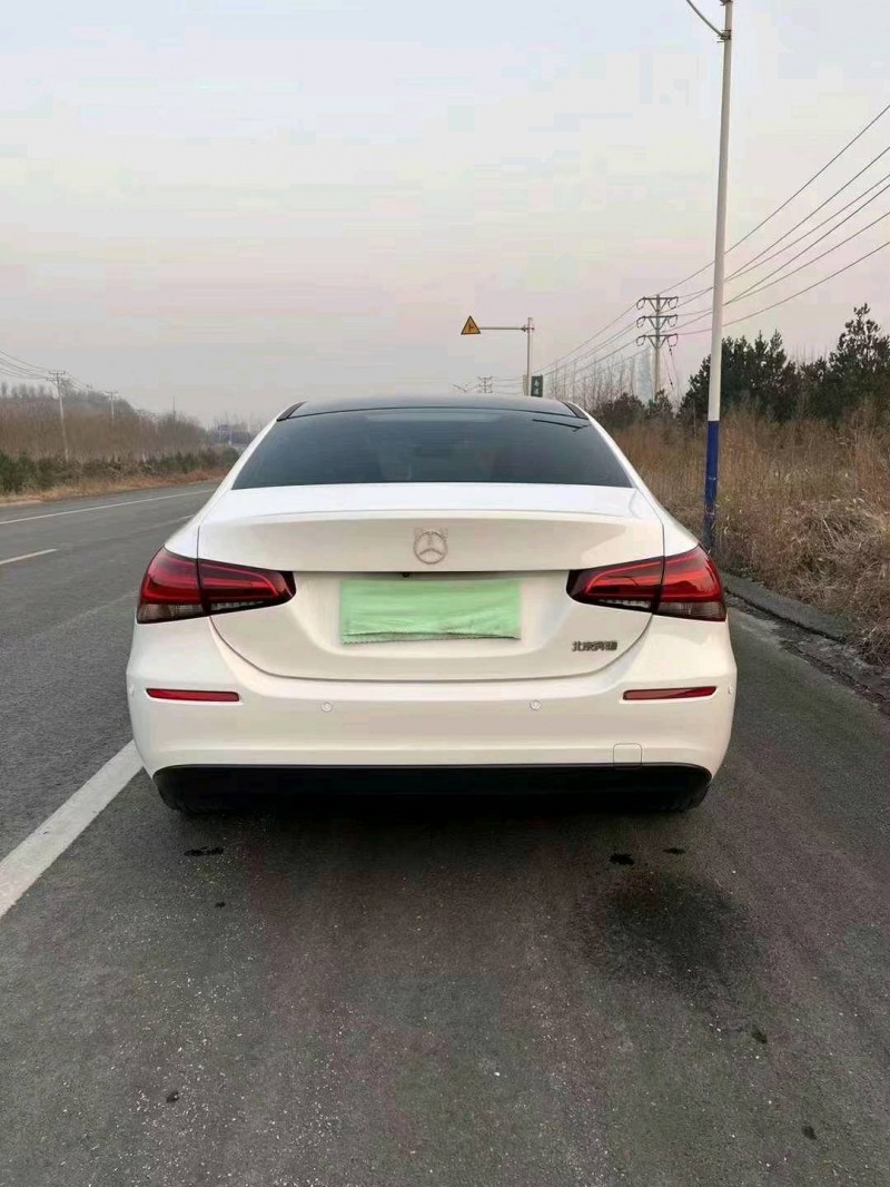 邢台20年奔驰A8