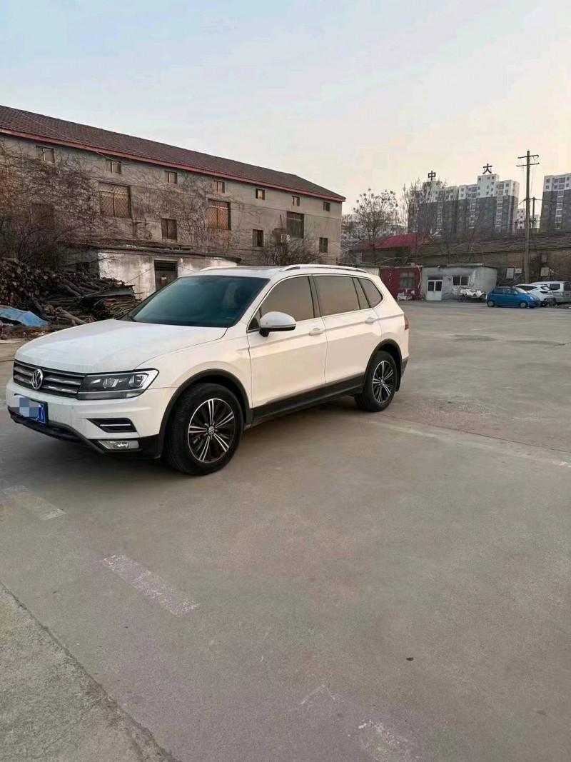 济宁20年大众途观3