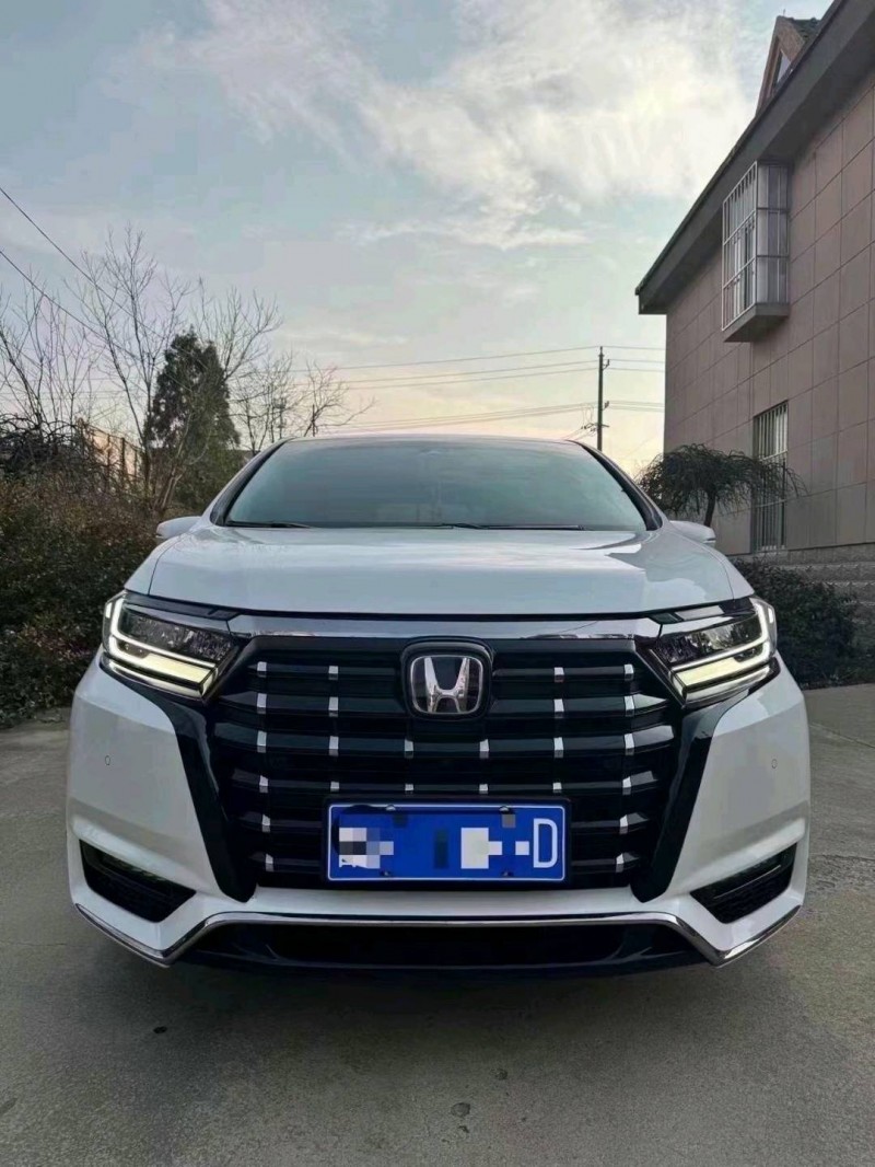 枣庄22年本田艾力绅1