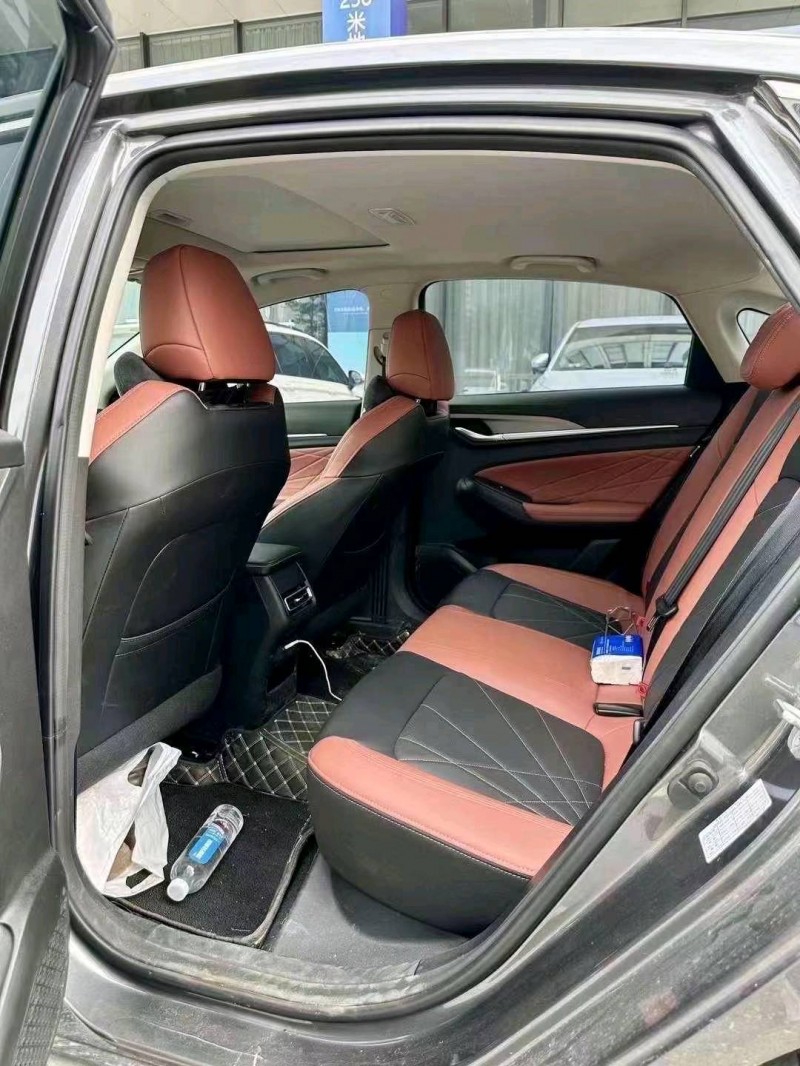 汕头22年长安汽车逸动4