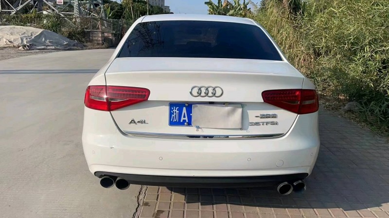 东莞15年奥迪A4L6