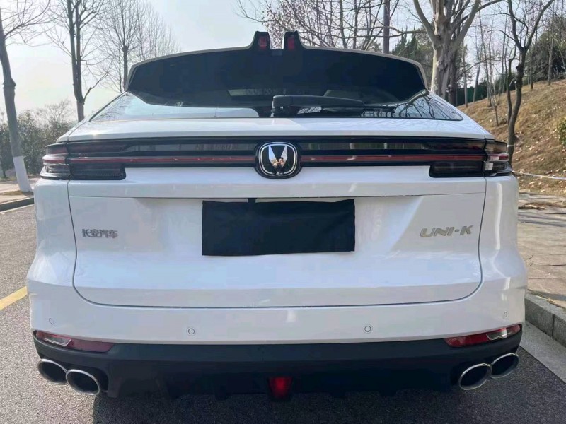 东营23年长安汽车UNI-K8