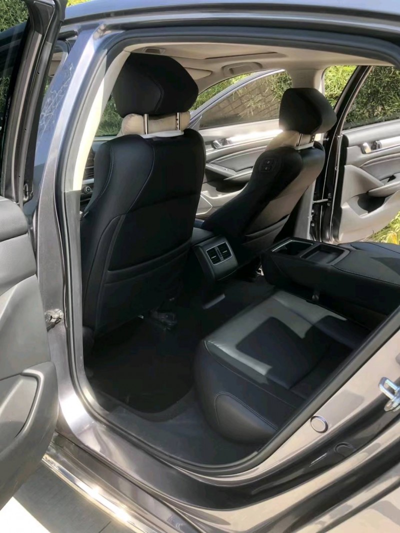 东莞21年本田雅阁4