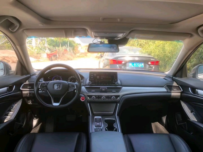 东莞21年本田雅阁5