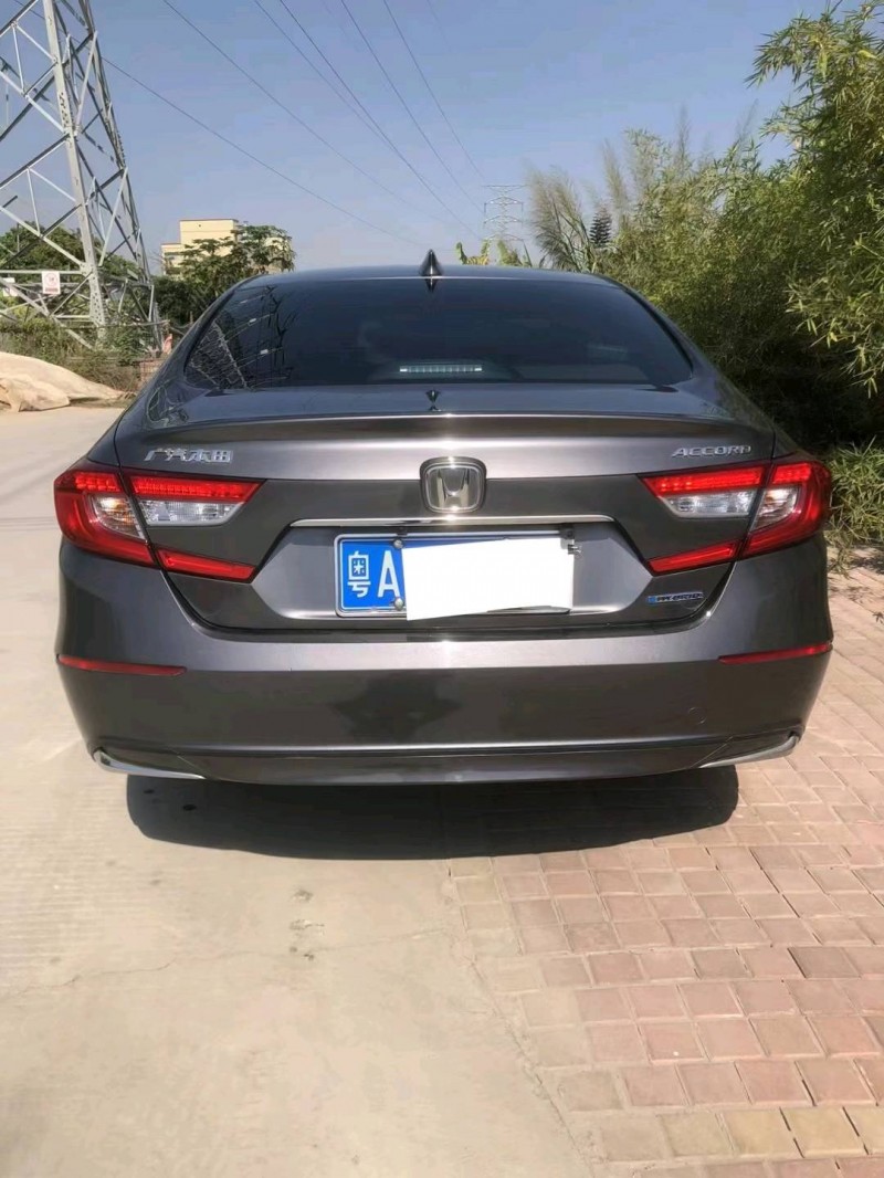 东莞21年本田雅阁9