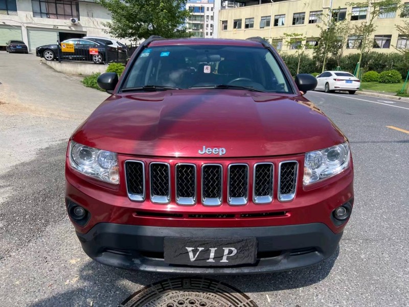 广州12年Jeep指南者1