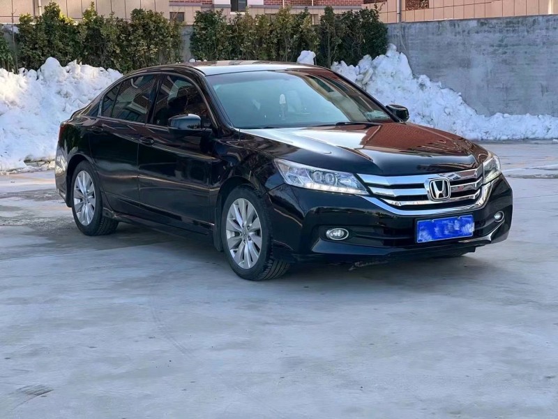 东营15年本田雅阁3