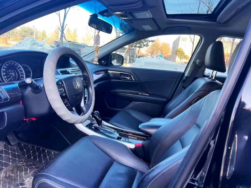 东营15年本田雅阁5