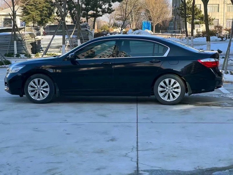 东营15年本田雅阁8