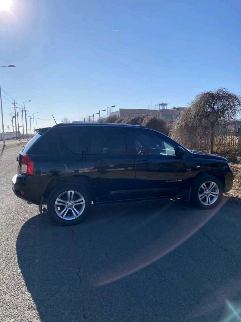 沈阳12年Jeep指南者9