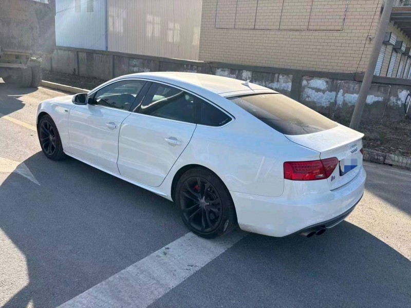 常州13年奥迪S54