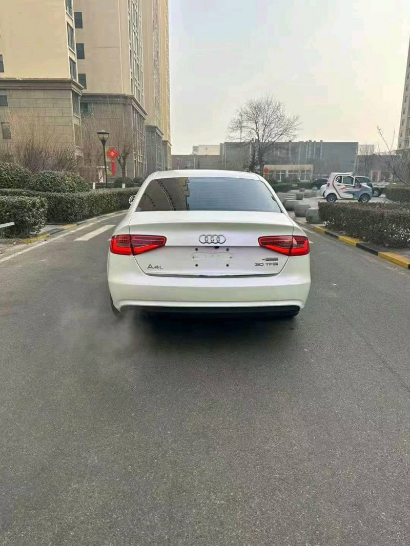 邯郸15年奥迪A4L7