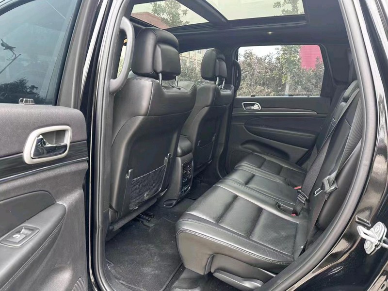 盐城20年Jeep大切诺基4