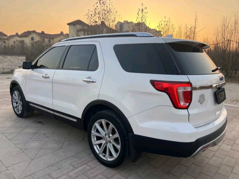 廊坊16年福特探险者5