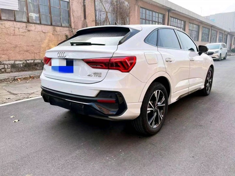 嘉兴22年奥迪Q34